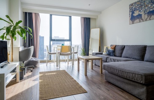 Mahmutbey Apartment | Modern Studio in Bagcilar with Kitchen and Breakfast Included