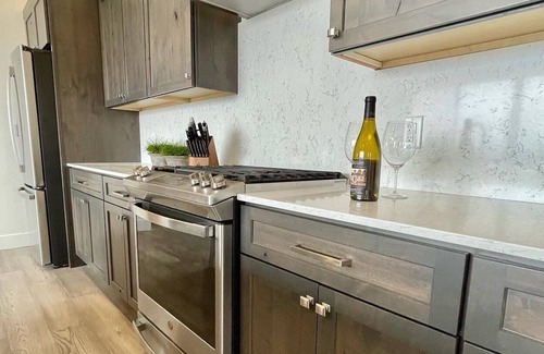 DeSmet House | Furnished Monthly Rental- CLEAN, FAMILY FRIENDLY SUBDIVISION, great location