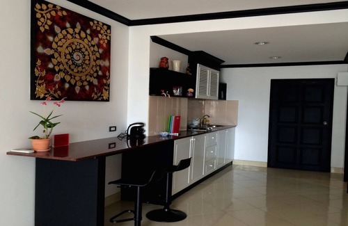 Jomtien Apartment | Beachside Furnished Studio with Ocean View in Jomtien Pattaya