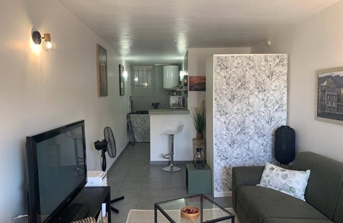 Erbalunga Apartment | Furnished studio in Erbalunga