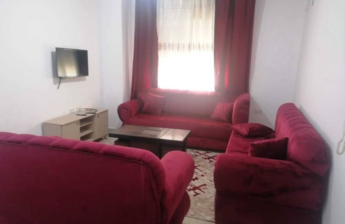 Al Jubeiha Apartment | Cozy Apartment in Al Jubiha - Family Friendly Retreat