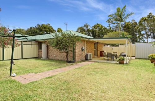 Sanctuary Point House | Pet-Friendly Retreat at Experience Jervis Bay - 10/10 Rated