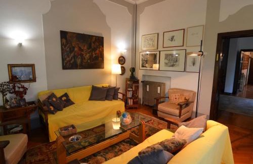 Faenza House | Delightful Holiday Home in Faenza with Garden & Pool