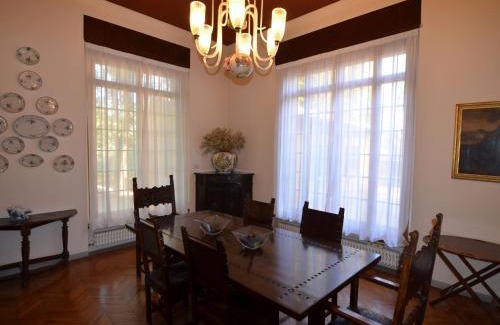 Faenza House | Delightful Holiday Home in Faenza with Garden & Pool