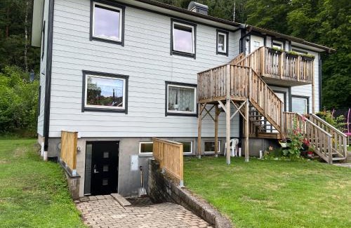 Ullared Apartment | Family-Friendly Retreat at Furuvägen 11 D - Rated 8.8/10