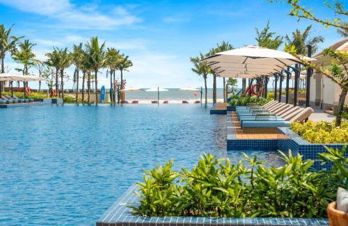 Ngu Hanh Son Resort | Exquisite Fusion Resort and Villas Da Nang with Oceanfront Views