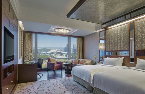 Futian CBD Hotel | Explore Futian Shangri-La Shenzhen: A 5-Star Retreat