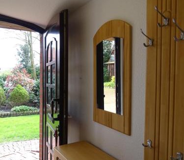Haseluenne Apartment | Experience Comfort at Futterküche: Pet-Friendly Retreat