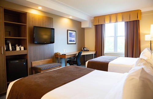 Halifax Hotel | Explore Future Inns Halifax: Family-Friendly Amenities Await