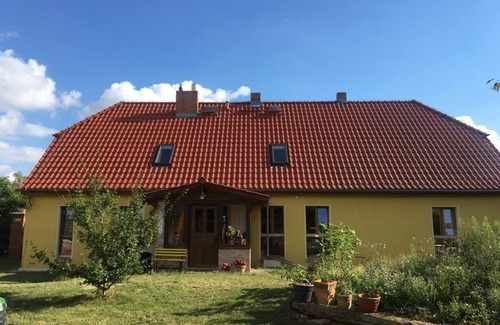 Gusow Apartment | FW Hollerbusch Loft: Guest Rated 9.8 with Pool & Ocean View