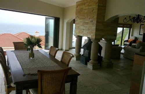 Eersterivierstrand Resort | Escape to Fynbos Golf and Country Estate: Oceanfront Bliss
