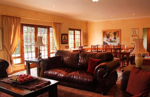 Riversdale House | Inviting Fynbos Guesthouse in Riversdale with Pool & Dining