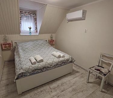 Tiszafured Apartment | FYRED Vintage Apartman
