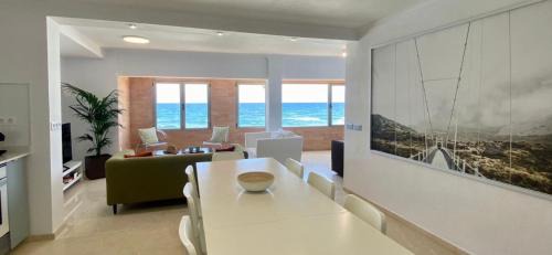 Galdar House | Discover Gáldar G.C.Frontón: Oceanfront Bliss Awaits