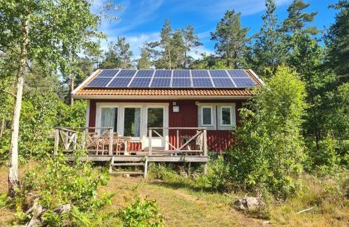 Gamleby House | Pet-Friendly Retreat at Gärdsholmens Skärgårdshemman