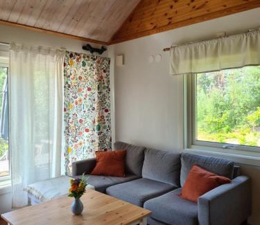 Gamleby House | Pet-Friendly Retreat at Gärdsholmens Skärgårdshemman