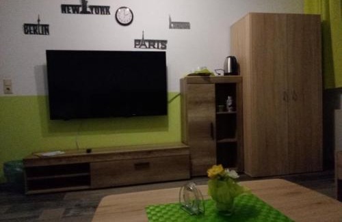 Orth House | Comfortable Gäste Monteurzimmer Haus Südstadt Awaits You