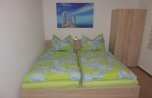 Heiligenkreuz im Lafnitztal House | Gästehaus Melitta: Family-Friendly Stay with Breakfast