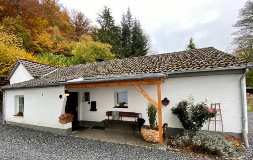 Arnsberg Apartment | Discover Gästehaus An der Berbke: 4-Star Gem with High Ratings