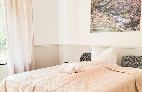 Trarbach Apartment | Family-Friendly Gästehaus an der Moseltherme with Hot Tub