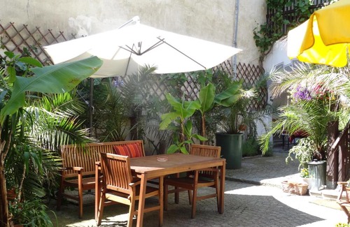 Krems an der Donau Bed & Breakfast | Artistic Retreat: Gästehaus auf der Kunstmeile 9.1/10