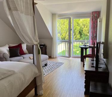 Krov Bed & Breakfast | Guest Favorite: GästeHaus Auler Hof with 9.6/10 Rating