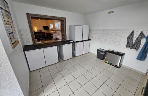 Bad Duerrenberg House | Discover Gästehaus Bad Dürrenberg: Pet & Child Friendly Retreat