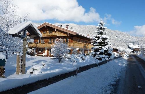 Kreuth Apartment | Family-Friendly Getaway at Gästehaus Becher, Kreuth-Point