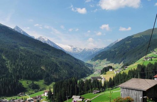 Vorderlanersbach House | Child-Friendly Gästehaus Bergruh with 9/10 Guest Rating