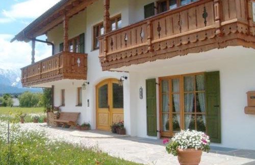 Kruen Apartment | Oceanfront Haven at Gästehaus Bernhard - Rated 9/10