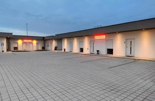 Marchegg Hotel | Guest-Rated 9/10: Enjoy Comfort at Gästehaus-Bernstein