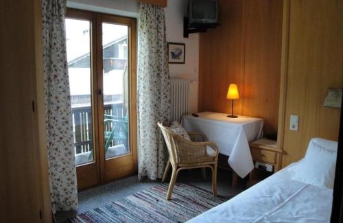 Zell am Ziller Apartment | Guest Rated 9.2: Stay at Gästehaus Brindlinger Today!