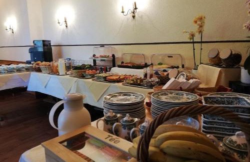 Roetenbach Hotel | Pet and Child Friendly Escape at Gästehaus Rössle