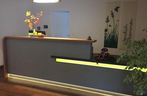 Rielasingen-Worblingen Bed & Breakfast | Gästehaus GN8: Oceanfront Stay with Incredible Guest Ratings