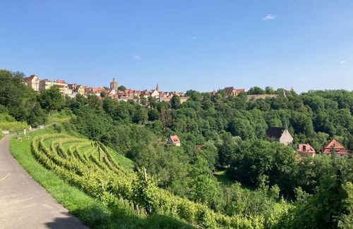 Rothenburg Old Town Apartment | Gästehaus Edelzimmer: Top-Rated Stay with Family Amenities