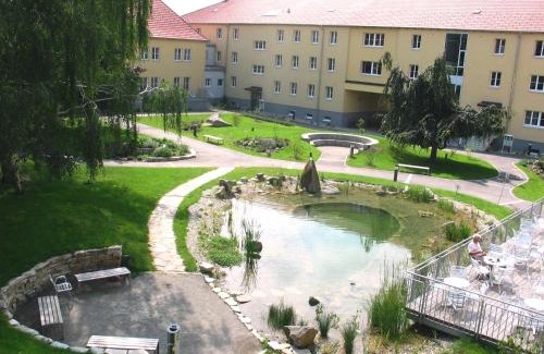 Rosenburg-Mold Hotel | Comfortable Gästehaus der LK-Technik Mold with Great Amenities