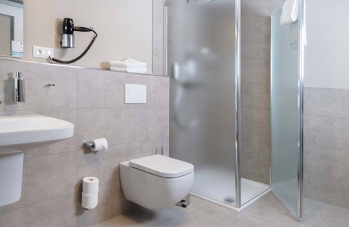 Vilsen House | Eco-Friendly Gästehaus Dillertal: Family-Friendly Stay