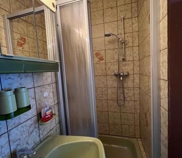 Obervellach House | Gästehaus Dullnig: Highly Rated with Delicious Breakfast