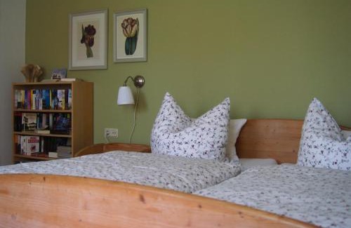 Großenworden House | Top-Rated Gästehaus Eulennest with Kitchen Amenities