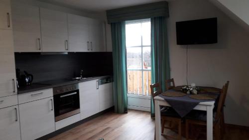 Bad Steben Apartment | Family-Friendly Retreat at Gästehaus Frankenwaldhof, Rated 9.5