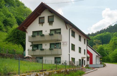 Bad Peterstal-Griesbach House | Guest Rated: 9.1 at Gästehaus Gerda with Family-Friendly Amenities