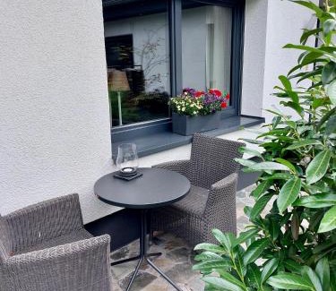 Fulda Apartment | Discover Gästehaus Grüne Oase: Rated 9/10 by Guests