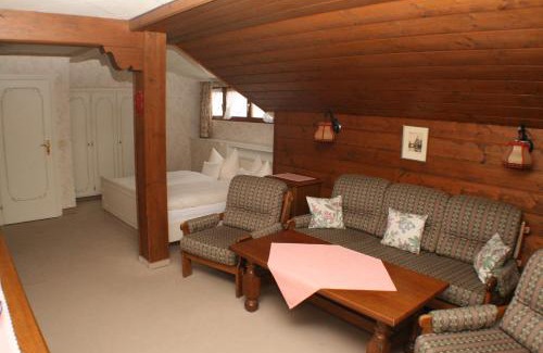 Abwinkl House | Discover Gästehaus Heimgarten: Guest Rated 8.9/10