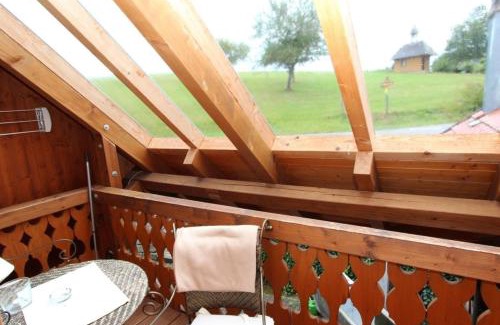 Frohnd Apartment | Guest Rated 10/10! Gästehaus Holzer Kreuz - Mohn Stay
