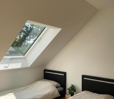 Hoppegarten Apartment | Welcoming Gästehaus Hoppegarten: Pet & Child Friendly Stay