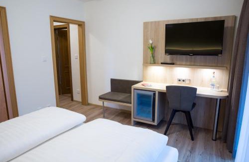 Bocklemund/Mengenich House | Family-Friendly Gästehaus Hotel Wilms with Breakfast Included