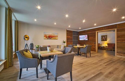 Safferstetten Bed & Breakfast | Oceanfront Gästehaus Huber - Family-Friendly Retreat