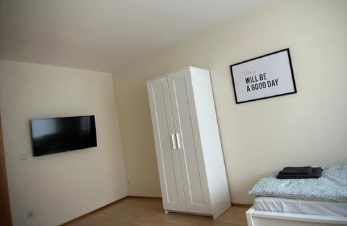 Titz House | Welcoming Gästehaus in Titz: Pet and Child-Friendly Stay