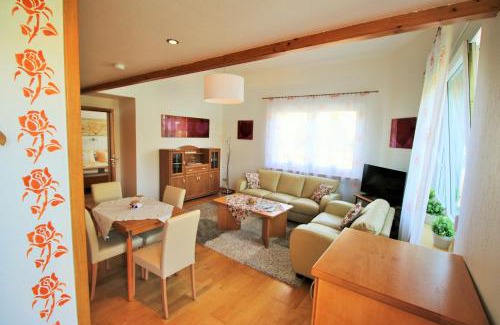 Rachtig Apartment | Gästehaus Kön: Pet-Friendly Retreat with Top Ratings