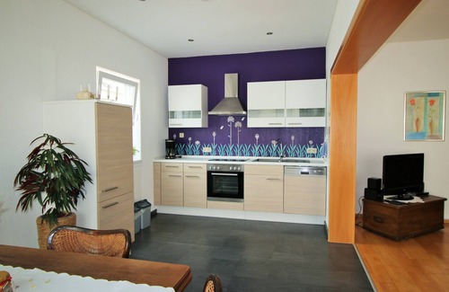 Rachtig Apartment | Gästehaus Kön - Heartfelt Hospitality with Stunning Ocean Views